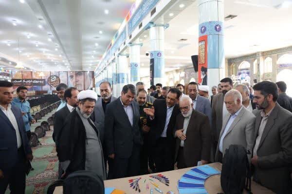 اهدای ۶۶ هزار و ۸۰۰ بسته لوازم‌التحریر ویژه دانش‌آموزان تحت حمایت کمیته امداد در استان کرمان 